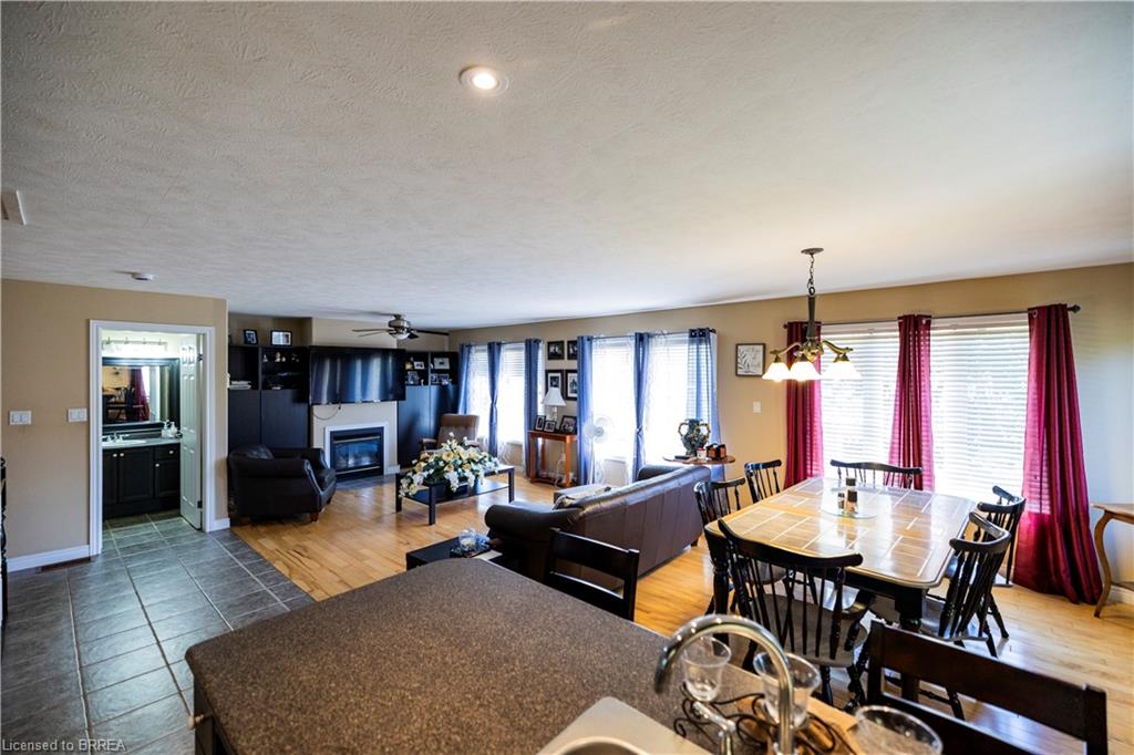 100 Mechanic Street W Property Photo 15