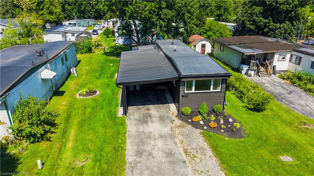 164 Birch Street Property Photo 6