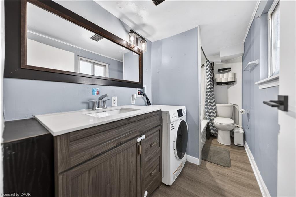 56 Decew Street Property Photo 41