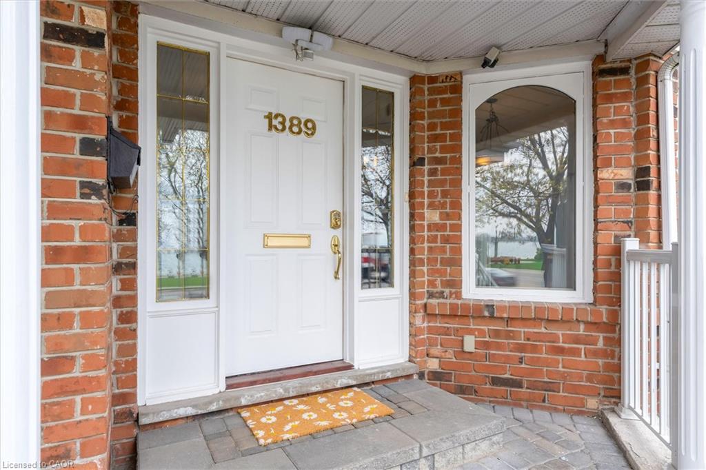 1389 Lakeshore Road Property Photo 2
