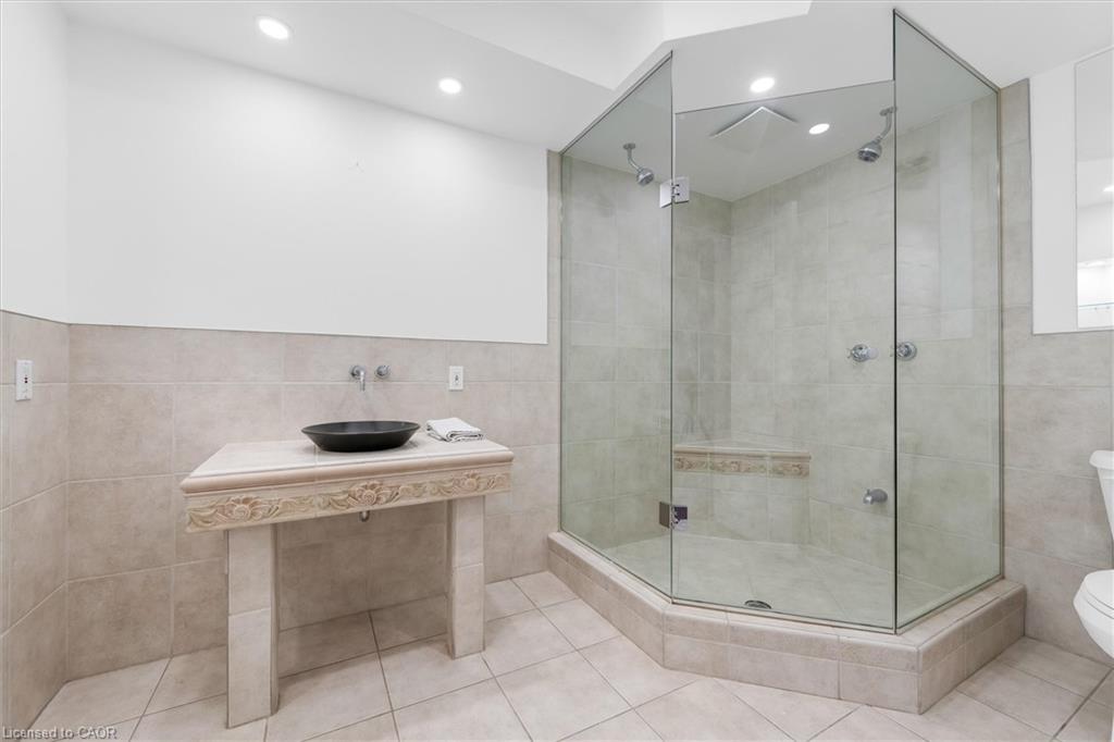 1389 Lakeshore Road Property Photo 30