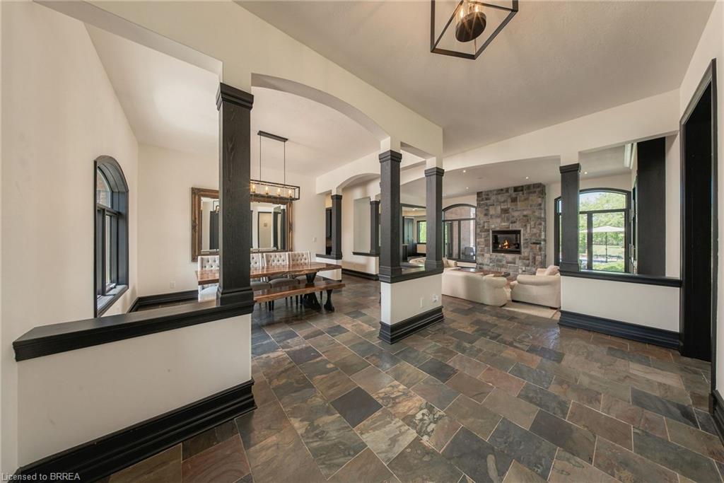 5 Tysons Way Property Photo 6