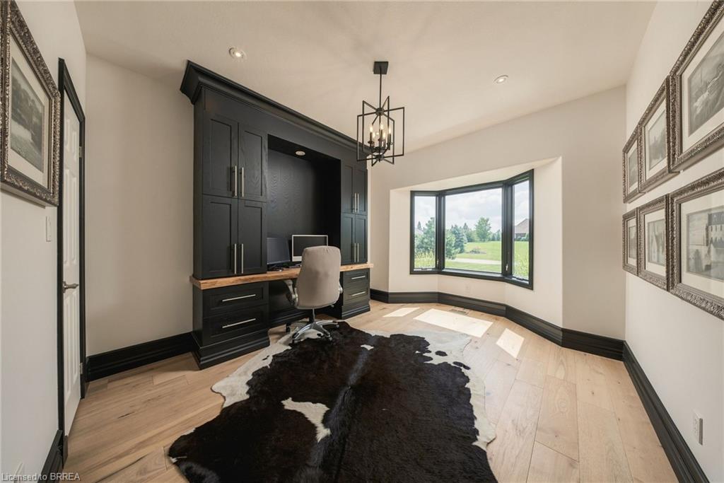 5 Tysons Way Property Photo 16
