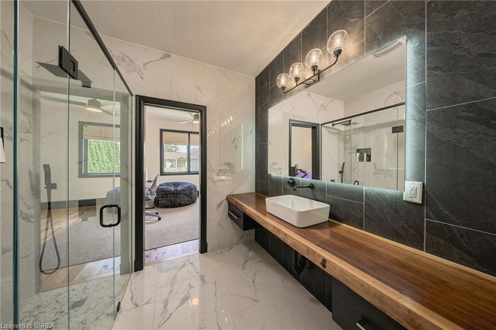 5 Tysons Way Property Photo 22