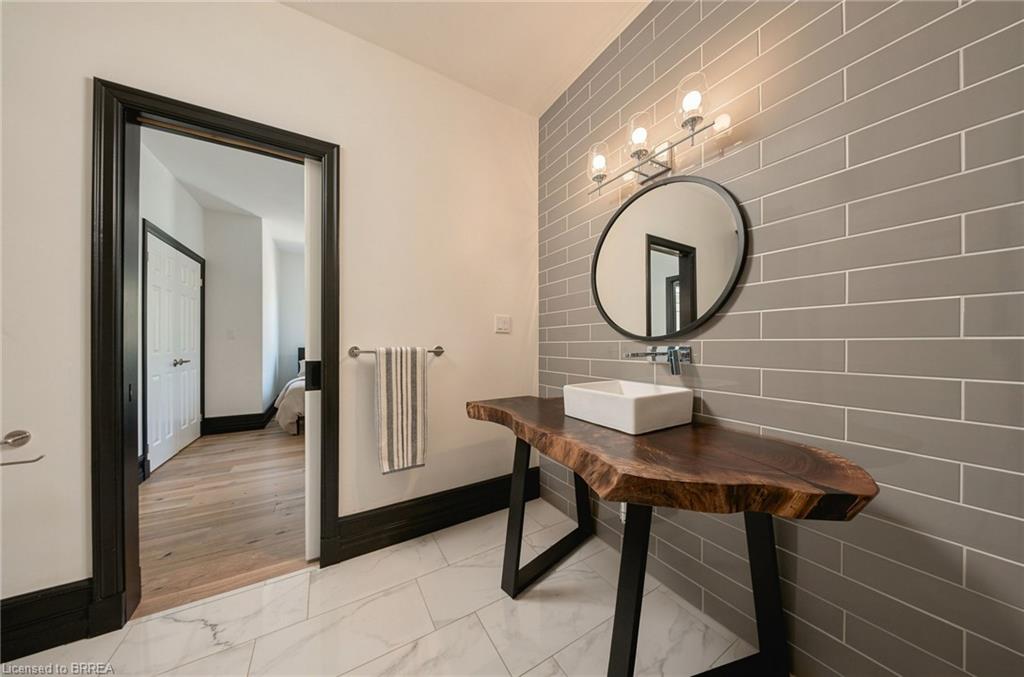 5 Tysons Way Property Photo 25