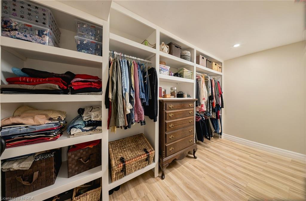 5 Tysons Way Property Photo 37