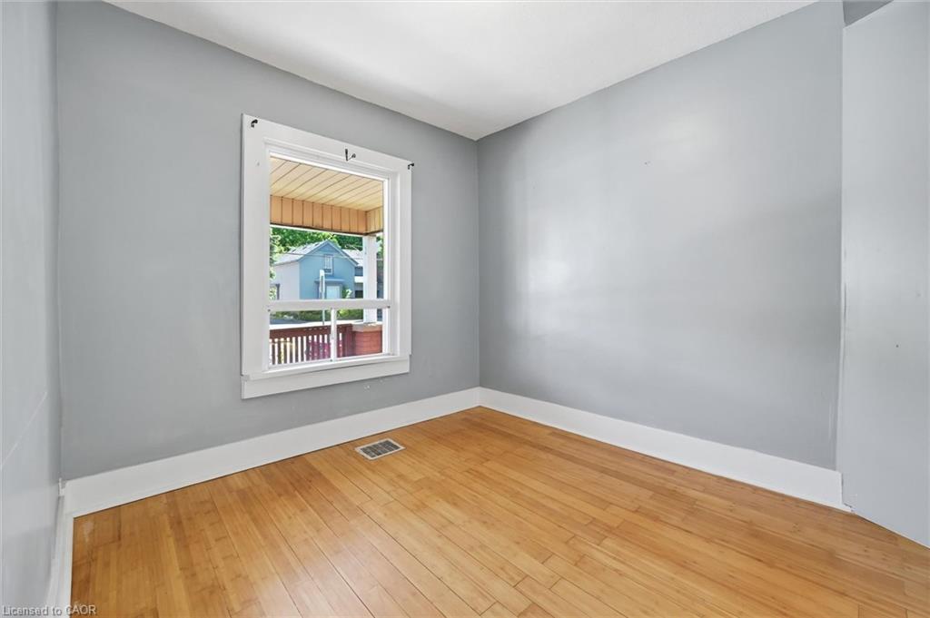 343 Cumberland Avenue Property Photo 6
