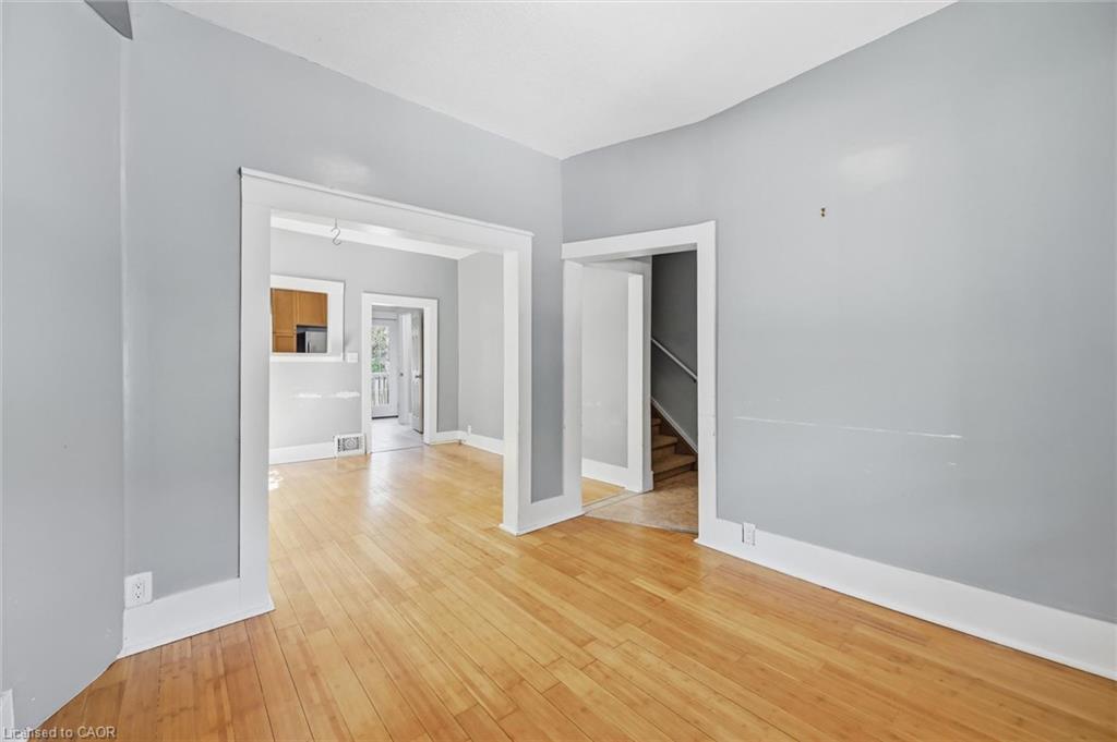 343 Cumberland Avenue Property Photo 8