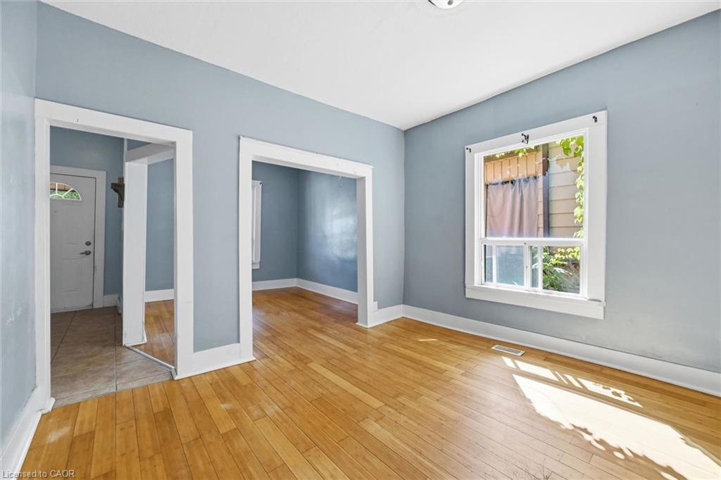 343 Cumberland Avenue Property Photo 10