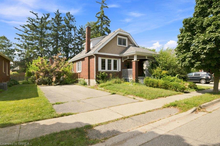 26 Abigail Avenue Property Photo 3