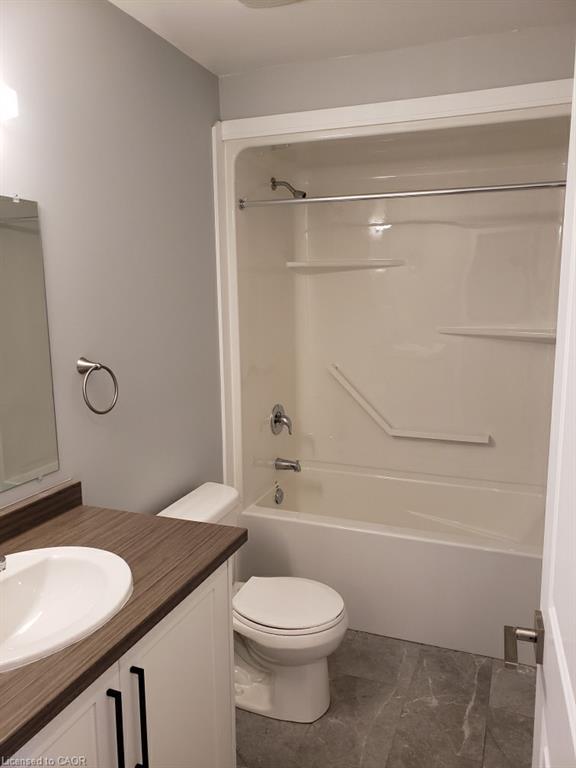 14-291 Falcon Drive Property Photo 12