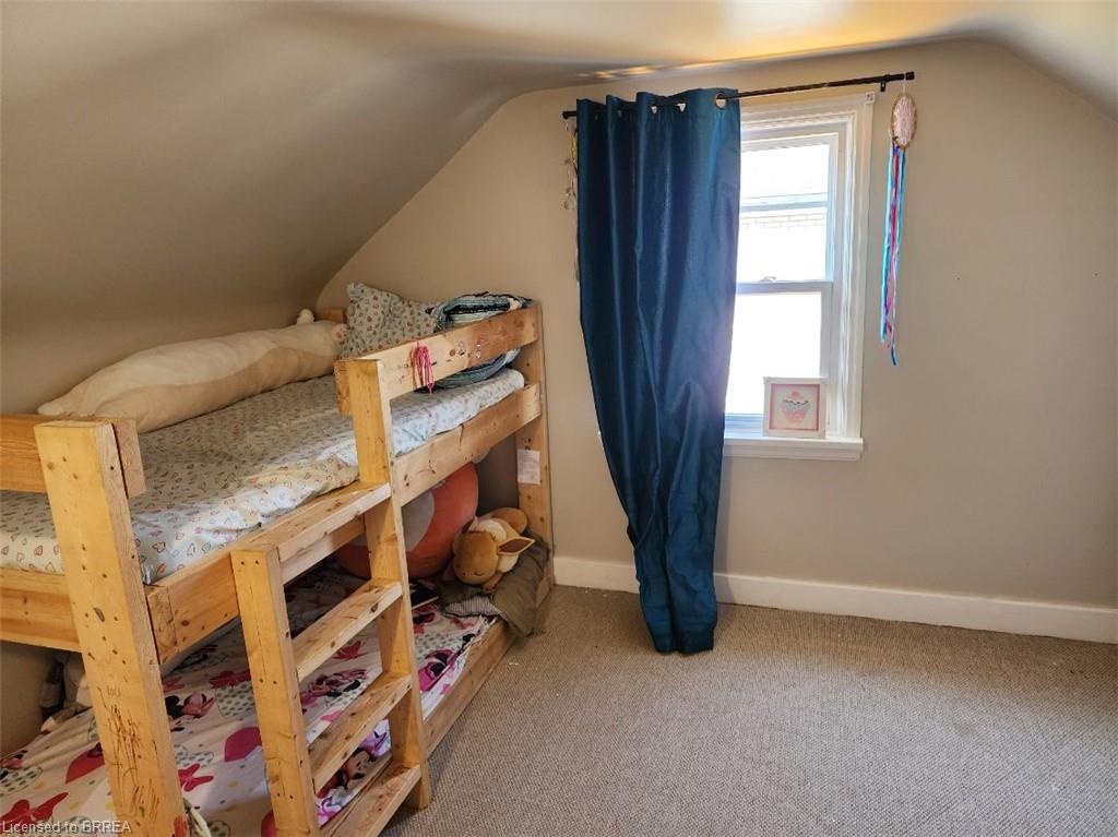86 North Park Street Property Photo 15