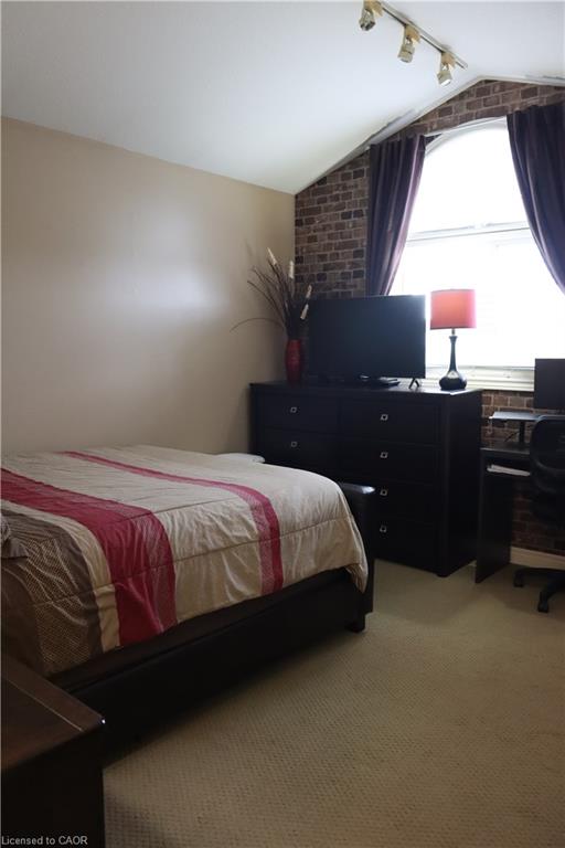 349 Winterberry Boulevard Property Photo 33