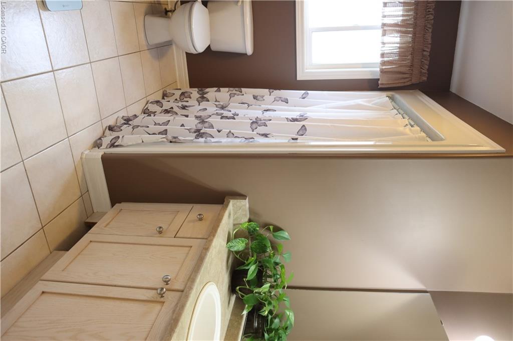 349 Winterberry Boulevard Property Photo 35