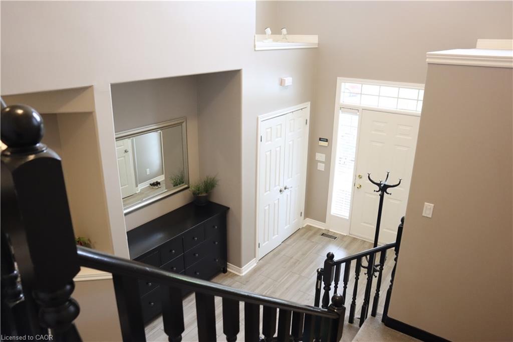 349 Winterberry Boulevard Property Photo 37