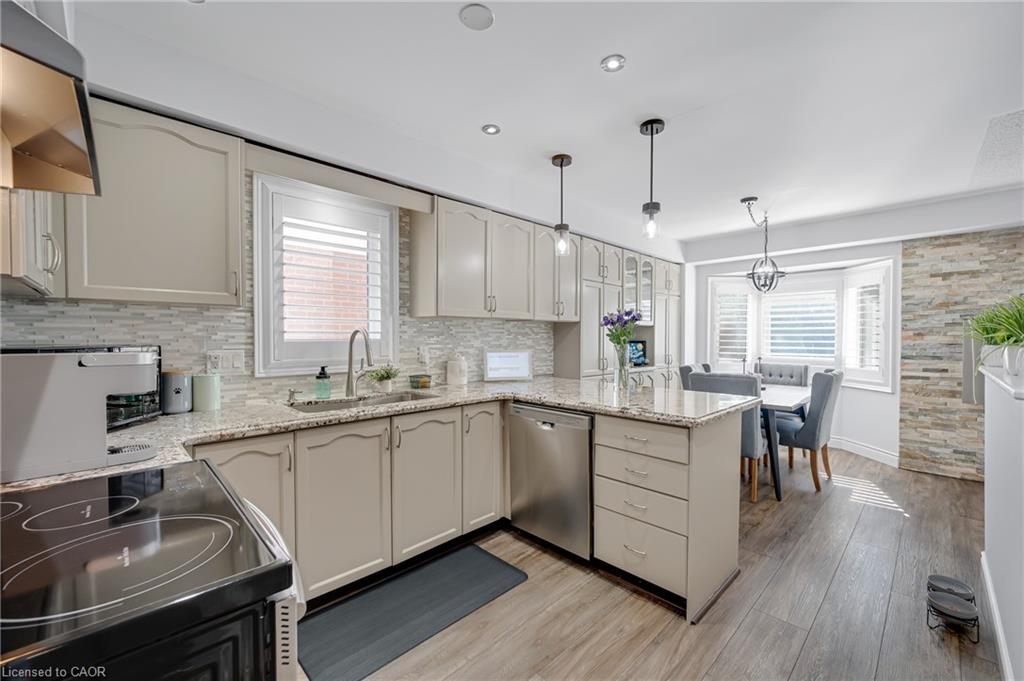 24 Segwun Road Property Photo 12