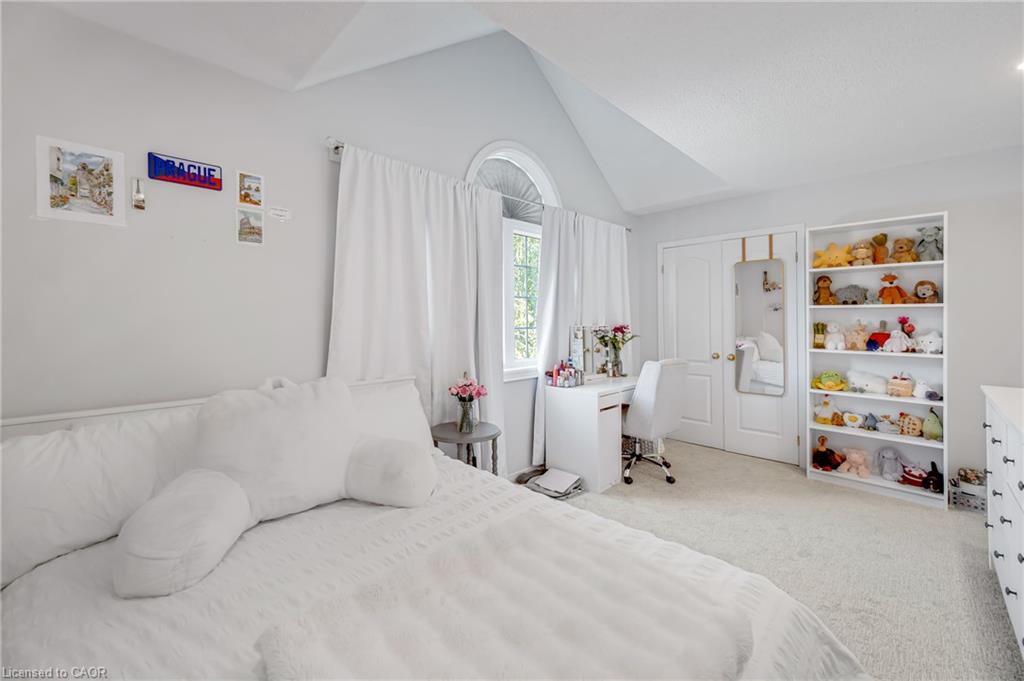24 Segwun Road Property Photo 19