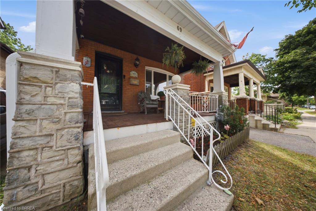 69 Arthur Street Property Photo 4