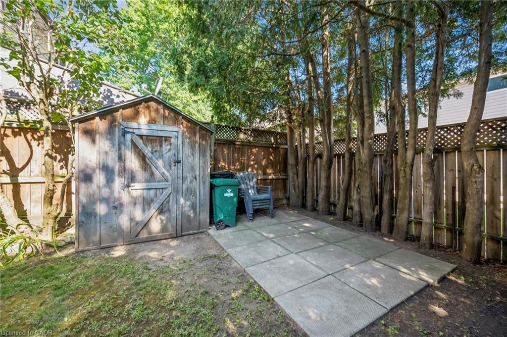 460 Parkview Crescent Property Photo 30