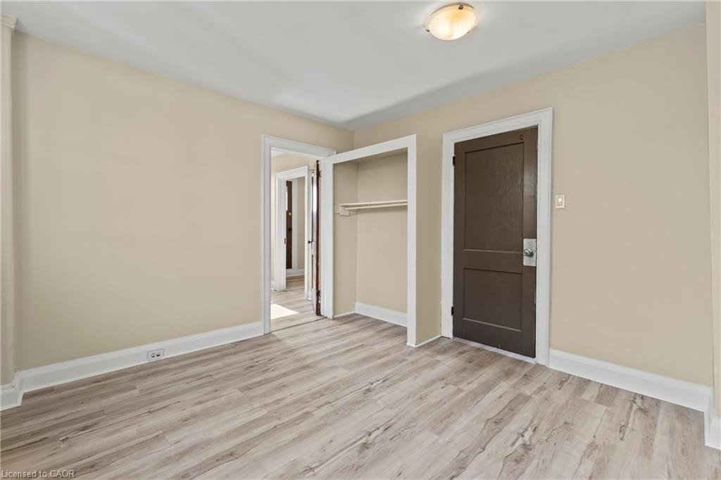 1 West Street N Property Photo 14