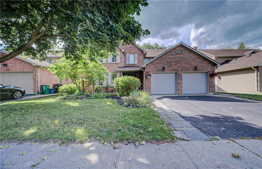 7 Stock Court Property Photo 2