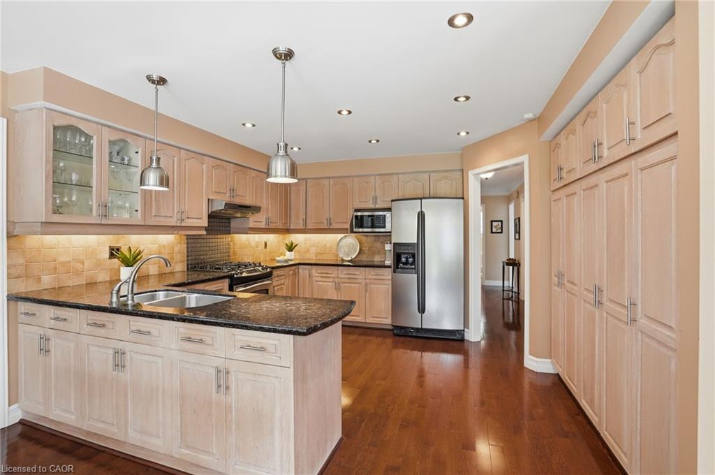 4129 Millcroft Park Drive Property Photo 12