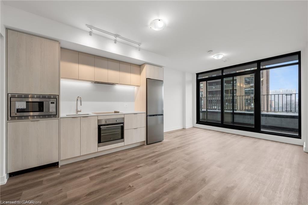 526-1 Jarvis Street Property Photo 4