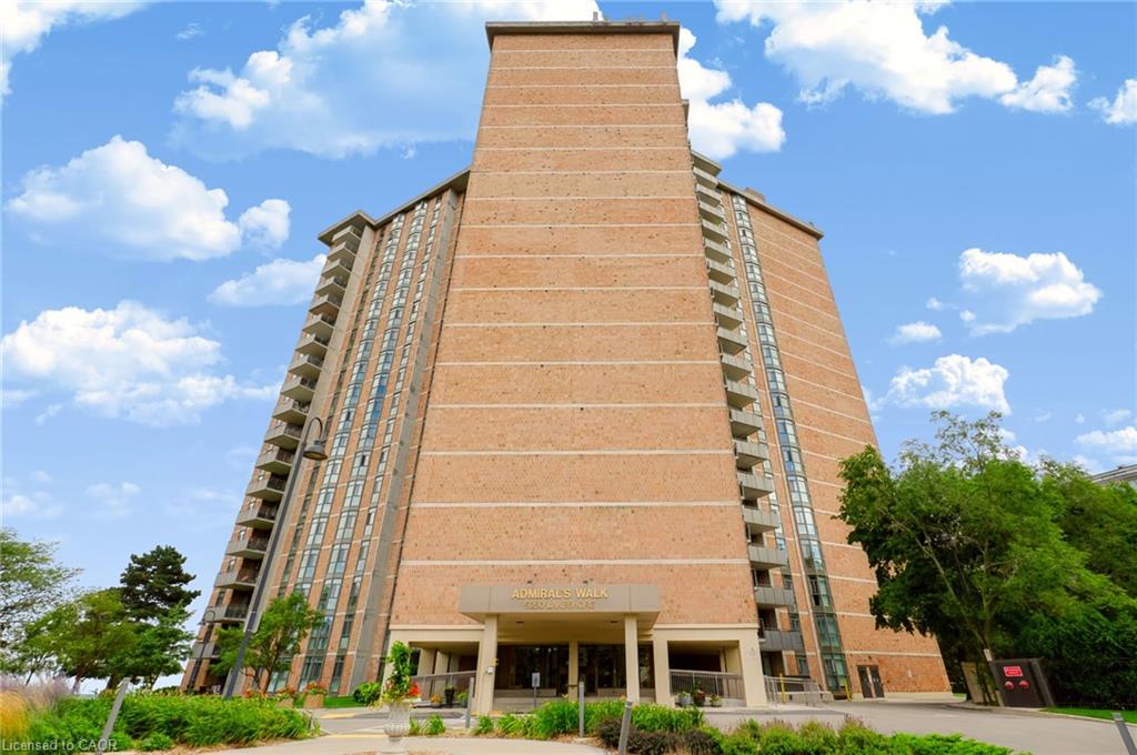 1901-5250 Lakeshore Road Property Photo 5