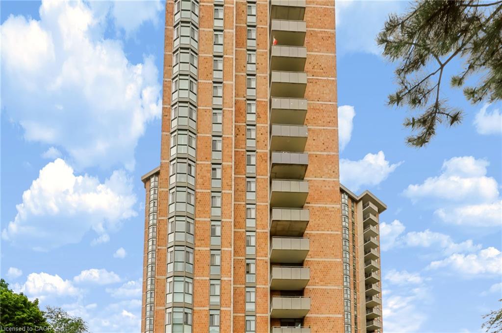 1901-5250 Lakeshore Road Property Photo 6