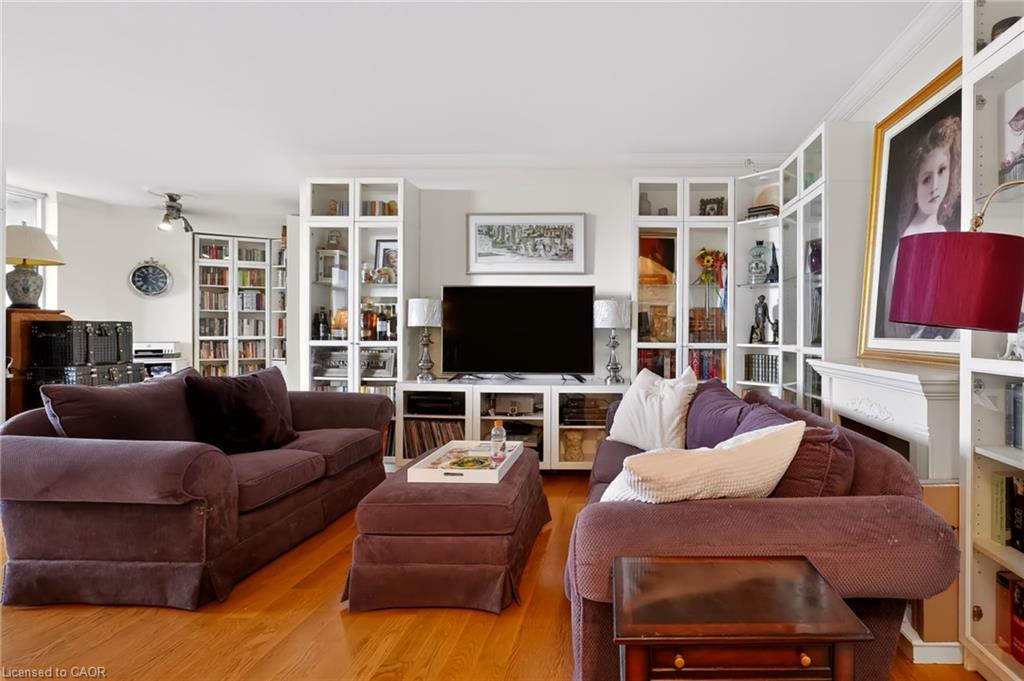 1901-5250 Lakeshore Road Property Photo 13