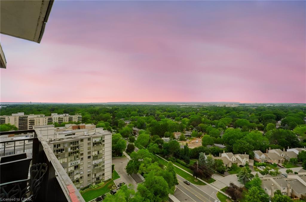 1901-5250 Lakeshore Road Property Photo 40