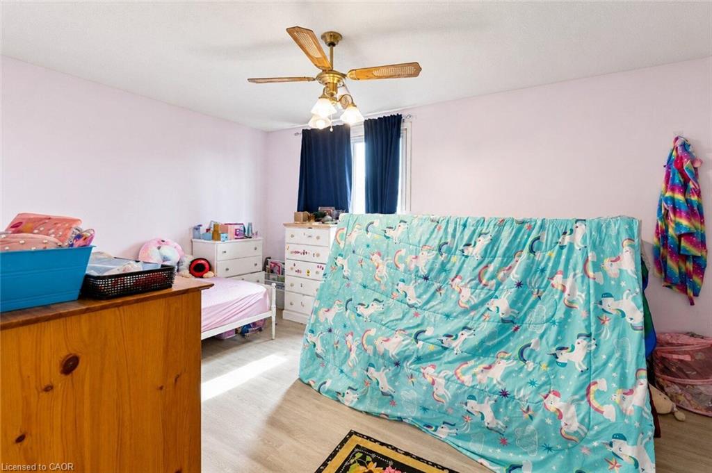 1-899 Stone Church Road E Property Photo 12