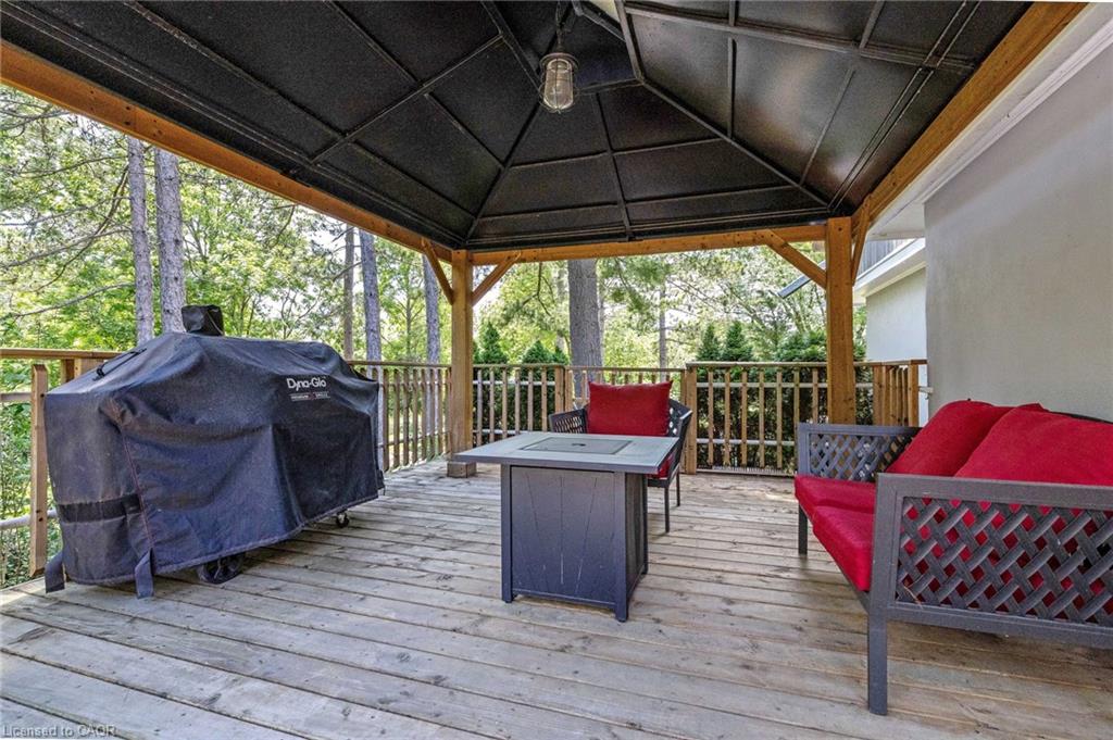 161 Confederation Street Property Photo 45