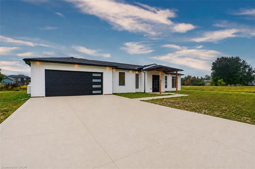 6 William Street Property Photo 3