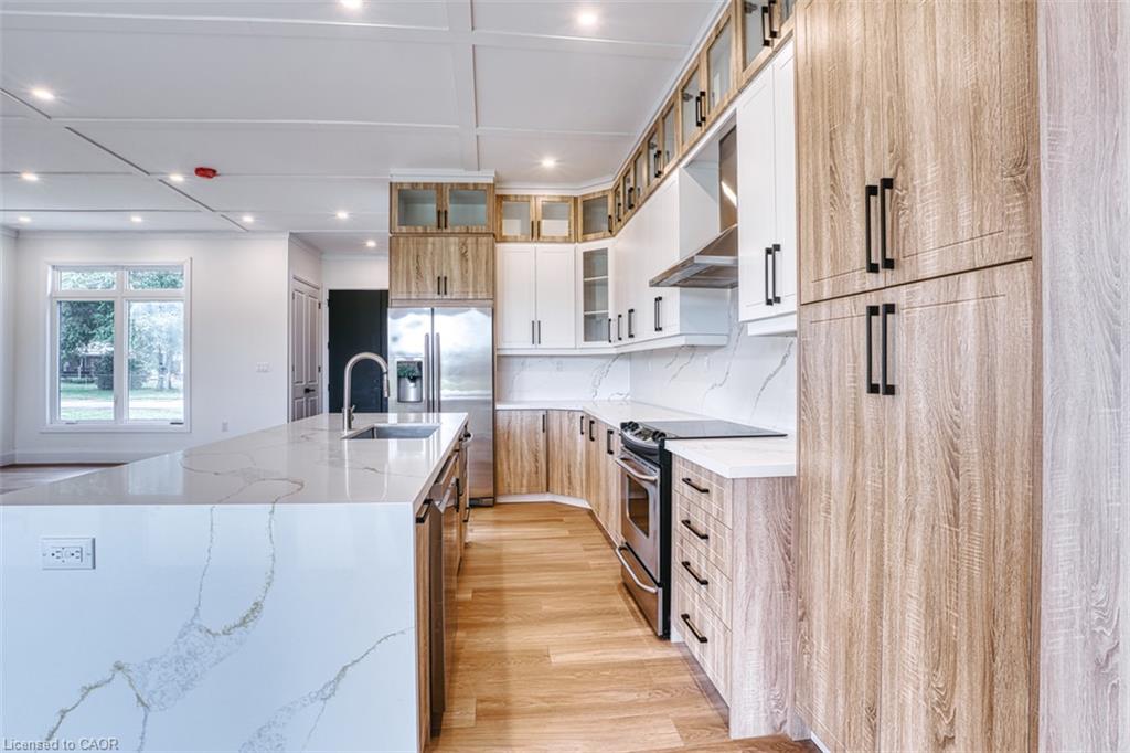 6 William Street Property Photo 6