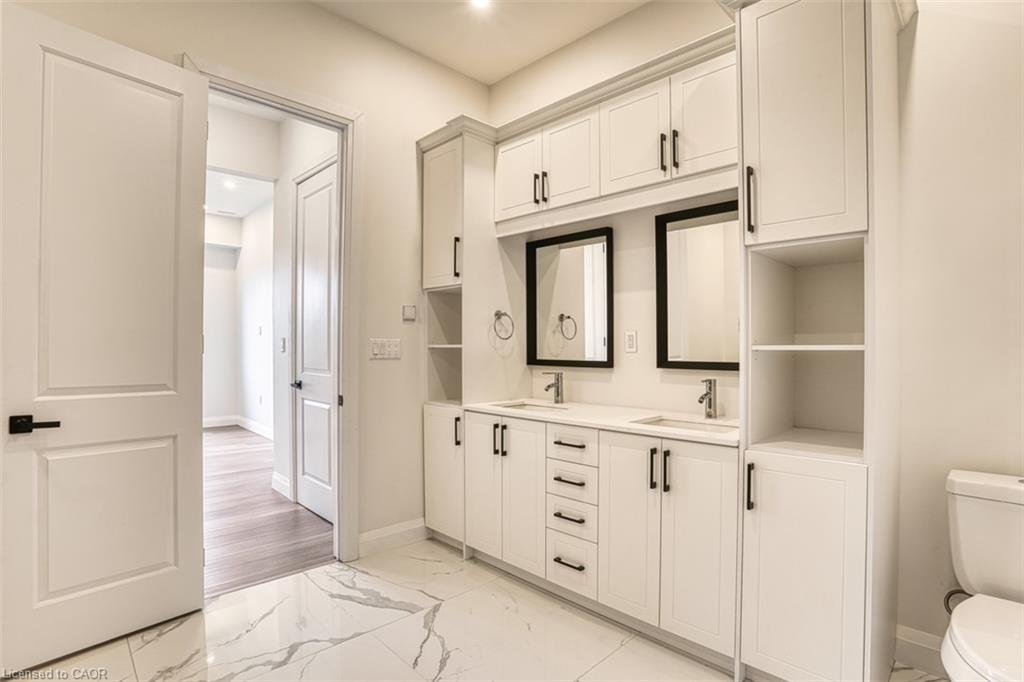 6 William Street Property Photo 14