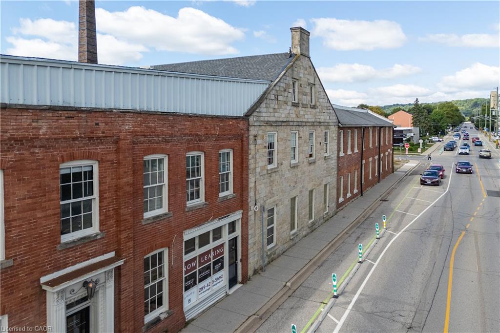 301-64 Hatt Street Property Photo 2