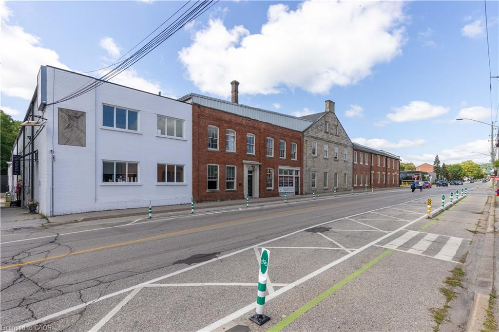 301-64 Hatt Street Property Photo 4