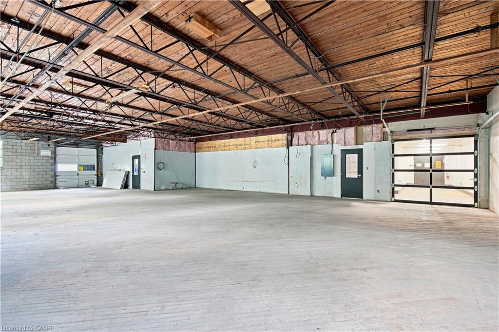 301-64 Hatt Street Property Photo 9