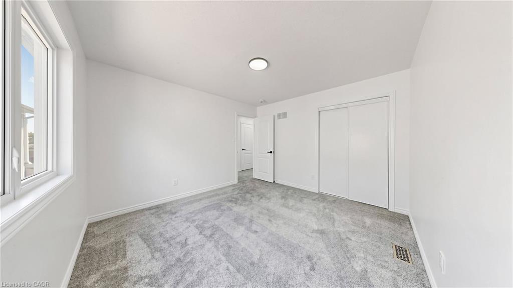 951 Adams Avenue S Property Photo 24