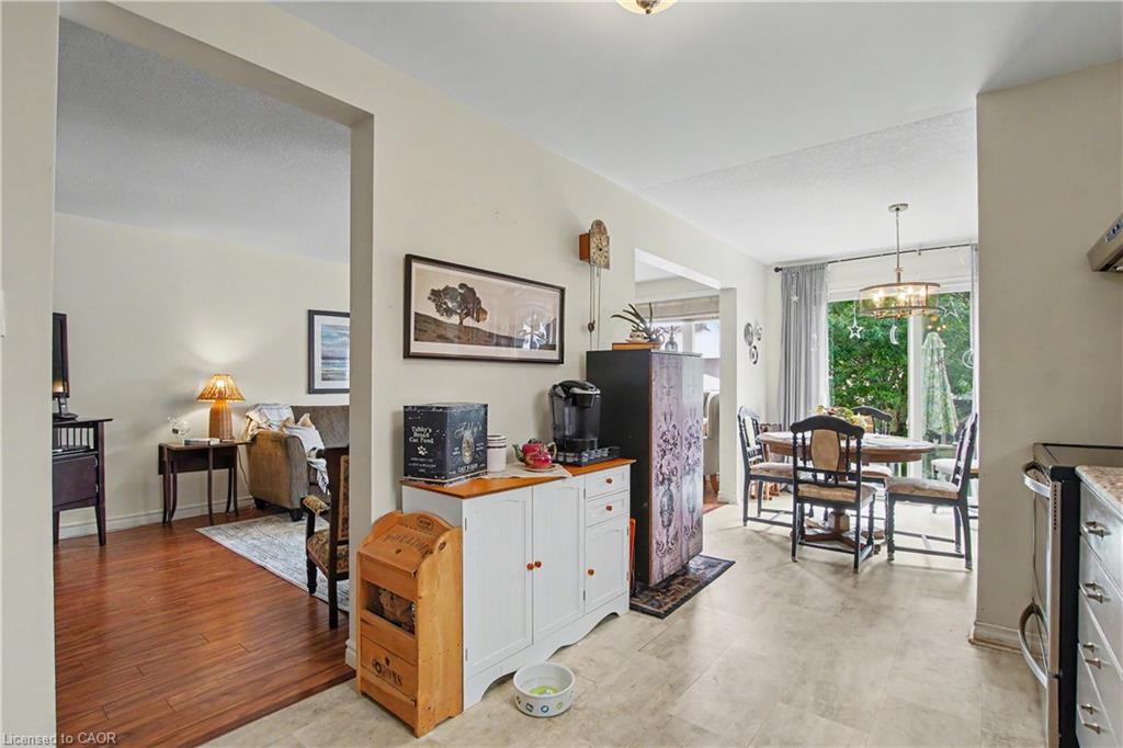 17 Bush Clover Crescent Property Photo 11