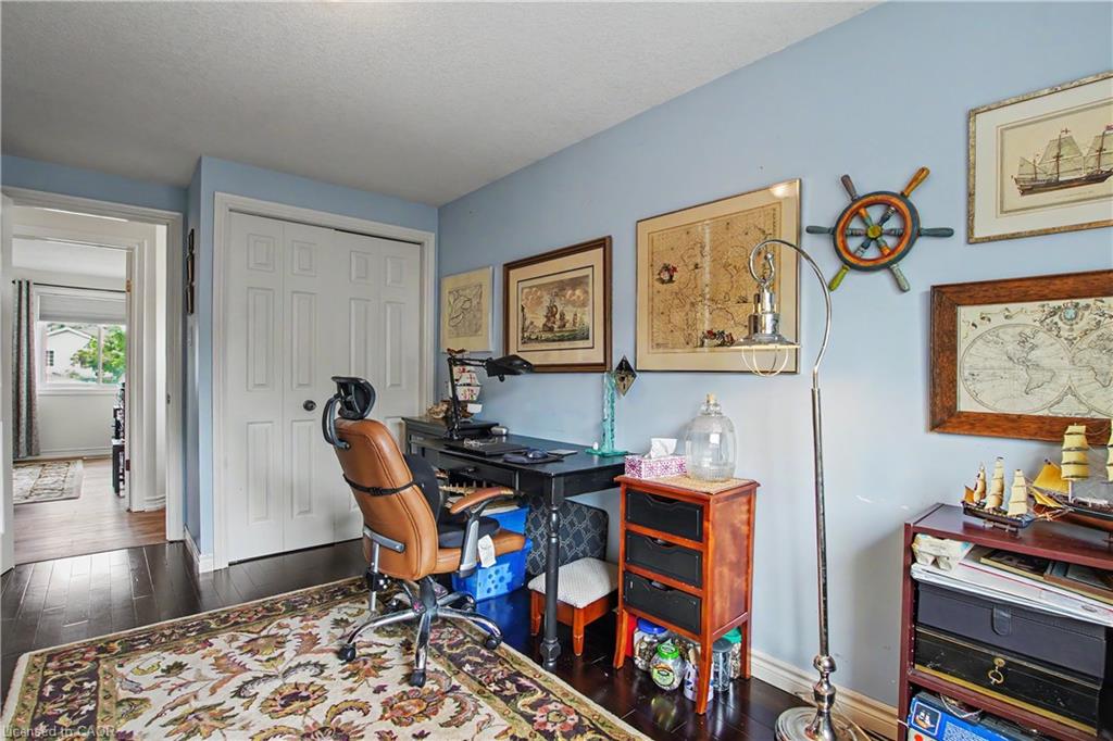 17 Bush Clover Crescent Property Photo 23