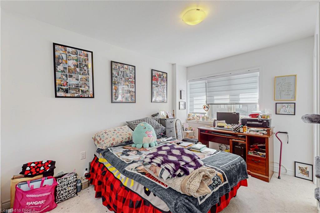 228 Longboat Run W Property Photo 24