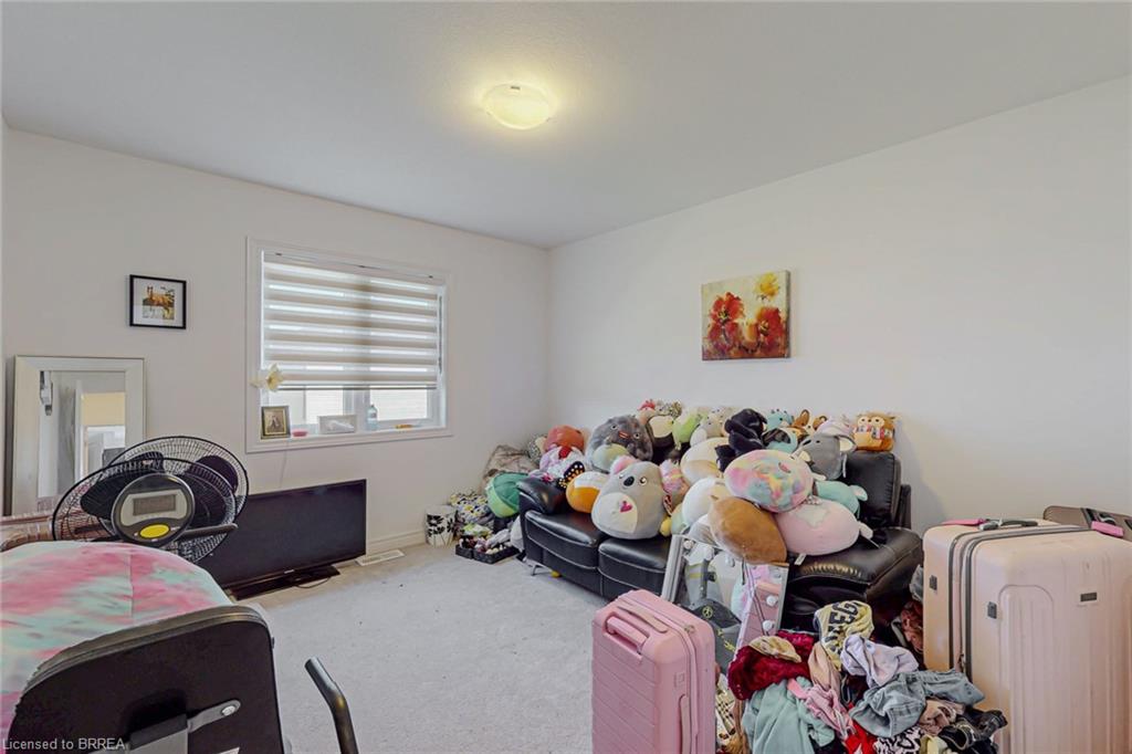 228 Longboat Run W Property Photo 26