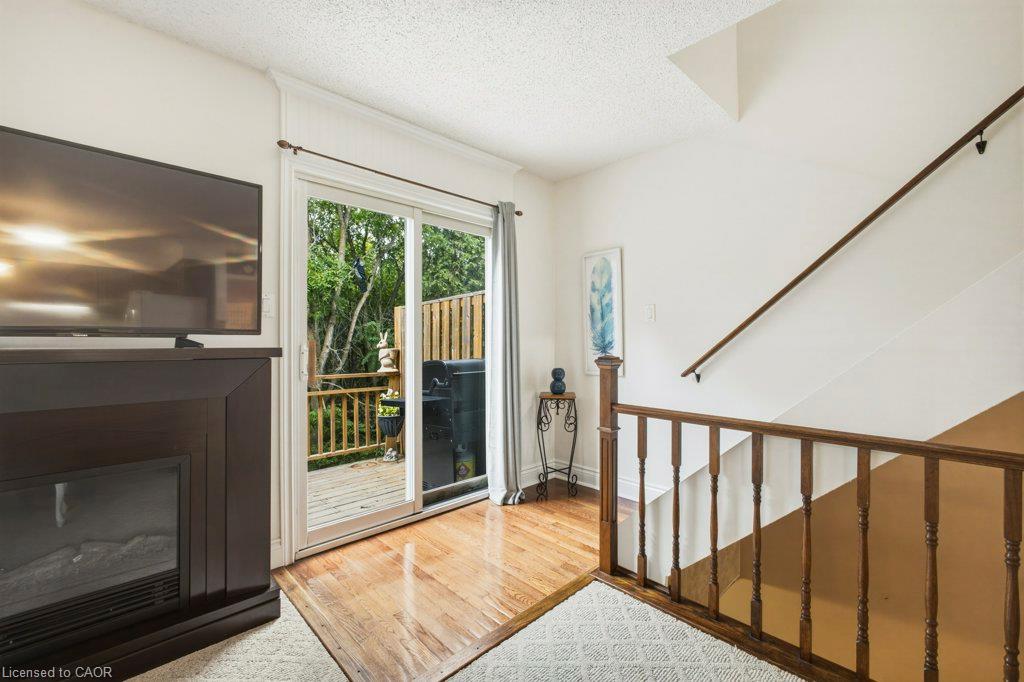 2-100 Inkerman Street Property Photo 13