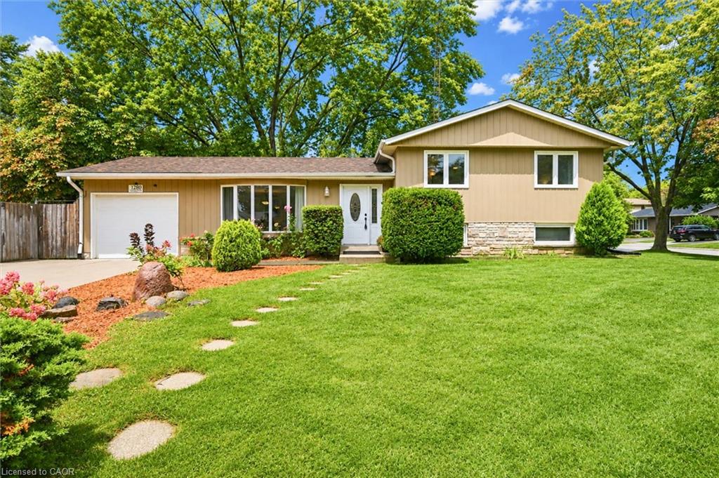 1280 Aldridge Crescent Property Photo 1