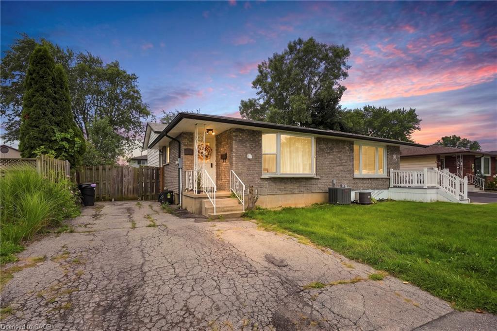 47 Barrington Drive Property Photo 13
