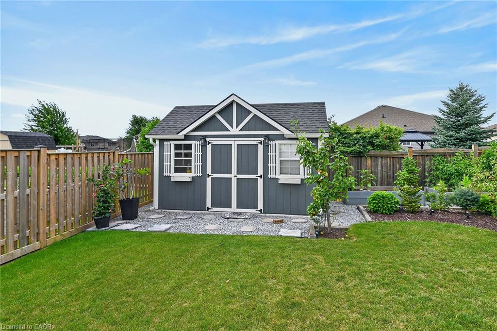 18 Linda Crescent Property Photo 43