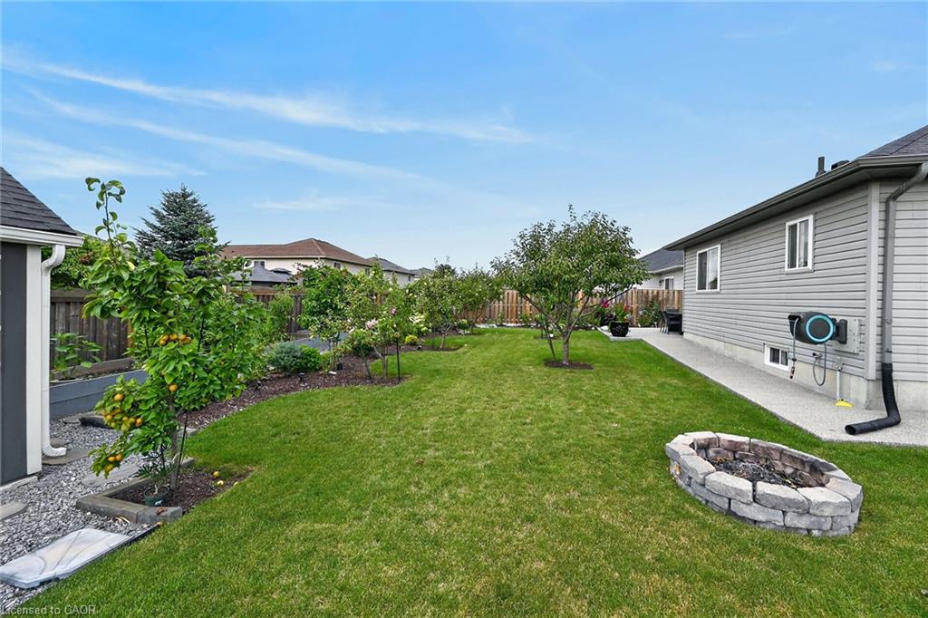 18 Linda Crescent Property Photo 44
