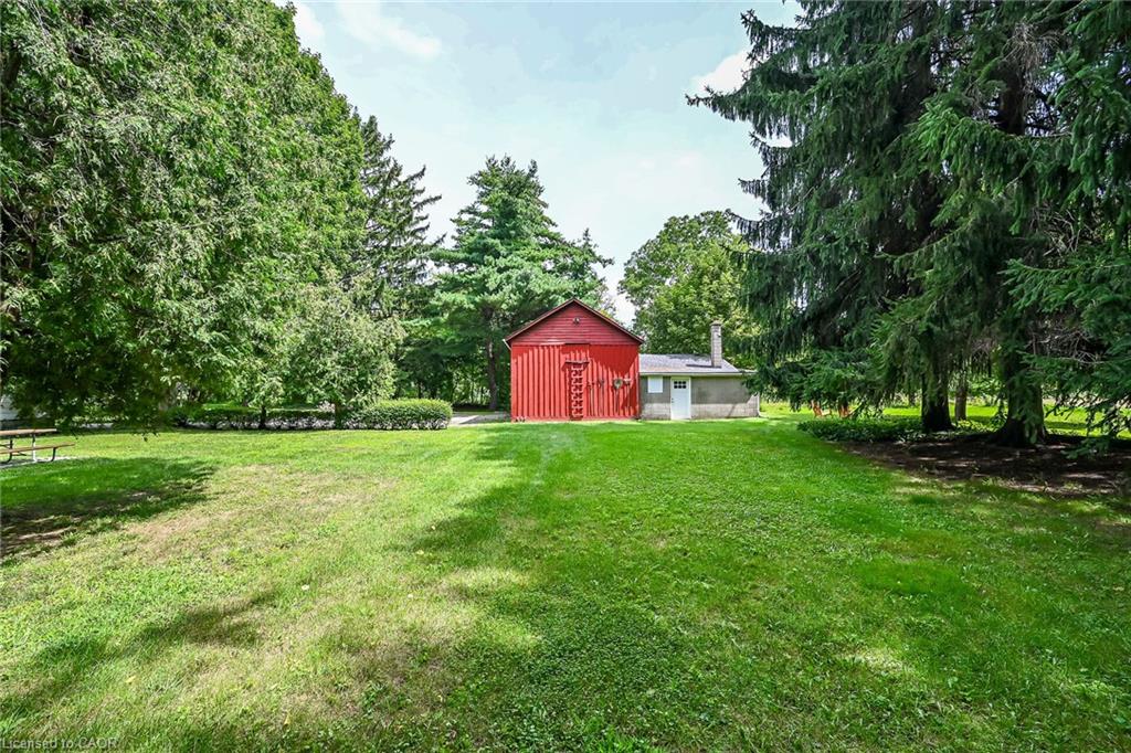 48 Garner Road W Property Photo 35